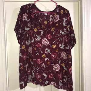 2/$10 Old Navy Paisley Floral Top